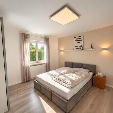 Moderne Mit Garten Perfekt Fuer Messe-nuernberg Oder Urlaubsgaeste Schwarzenbruck